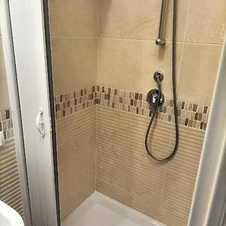 La Dimora Di Alex * Naples