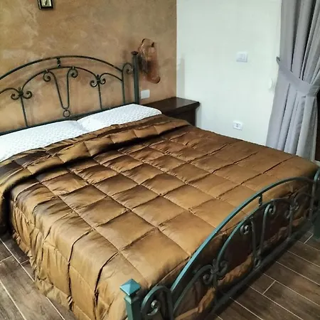 La Dimora Di Alex * Naples